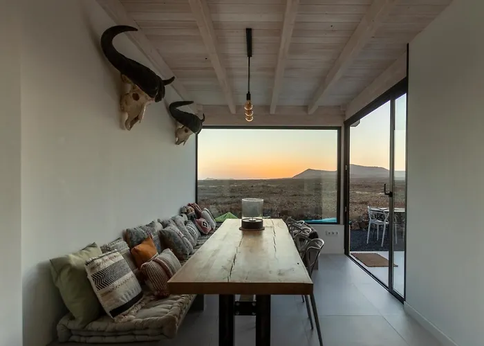 Villa Calderon Hondo. Top Design , Views And Pool Lajares-Corralejo